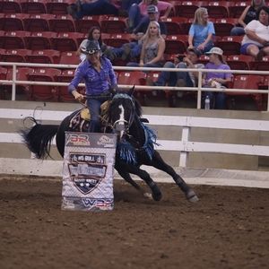 Meet your Posher, Alisha